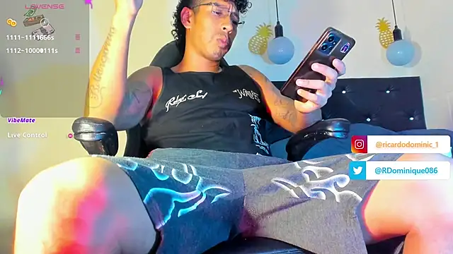 FuckHardlove online show from 3, 2, 2025