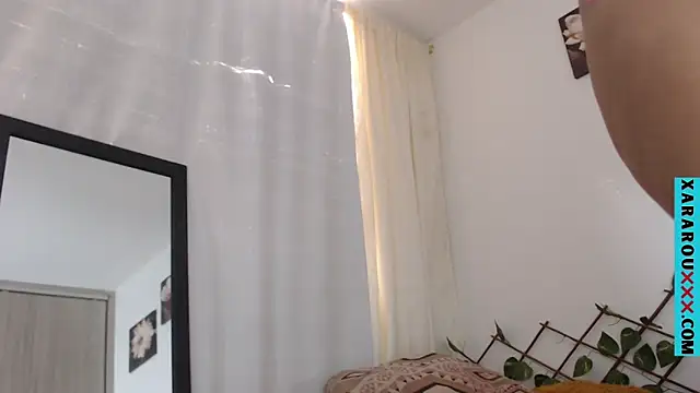 Snapshot of Latina_BigBoobs chatting on 28, 2, 2025 Latina BigBoobs online show from 28, 2, 2025