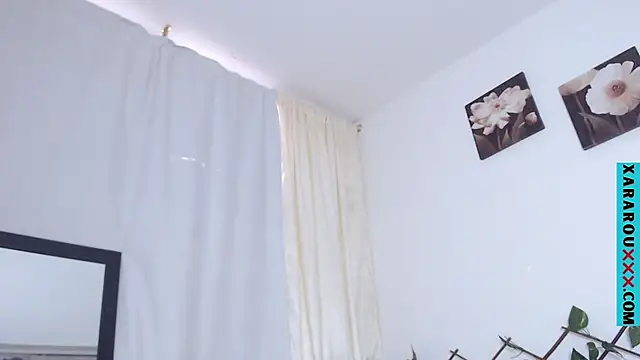 Snapshot of Latina_BigBoobs chatting on 1, 3, 2025 Latina BigBoobs online show from 1, 3, 2025