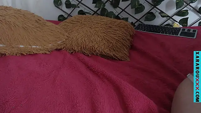 Snapshot of Latina_BigBoobs chatting on 14, 3, 2025 Latina BigBoobs online show from 14, 3, 2025