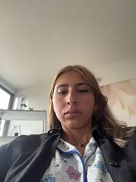 Snapshot of Ameellie chatting on 12, 7, 2026 Ameellie online show from 12, 7, 2026