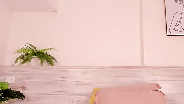 Alaia Ferrer  online show from 9, 2, 2025