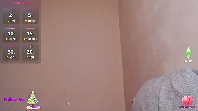 Snapshot of mia-joy chatting on 23, 12, 2024 mia-joy online show from 23, 12, 2024