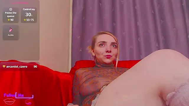 Snapshot of mia-joy chatting on 4, 3, 2025 mia-joy online show from 4, 3, 2025