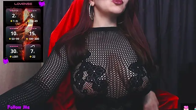 Snapshot of mia-joy chatting on 20, 10, 2025 mia-joy online show from 20, 10, 2025