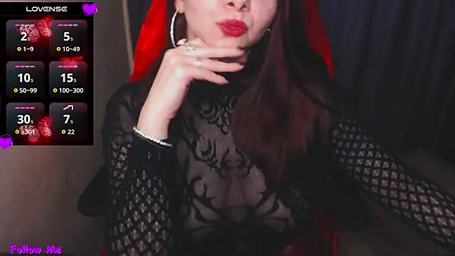 Snapshot of mia-joy chatting on 27, 10, 2025 mia-joy online show from 27, 10, 2025