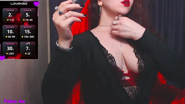 Snapshot of mia-joy chatting on 2, 11, 2025 mia-joy online show from 2, 11, 2025