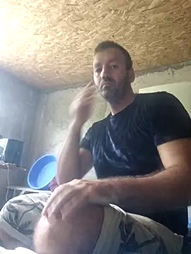 Snapshot of florin421 chatting on 1, 6, 2026 florin421 online show from 1, 6, 2026