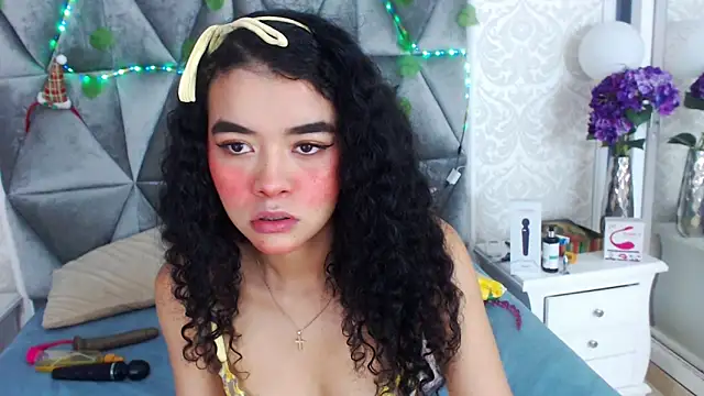 Angela lovee online show from 25, 1, 2025