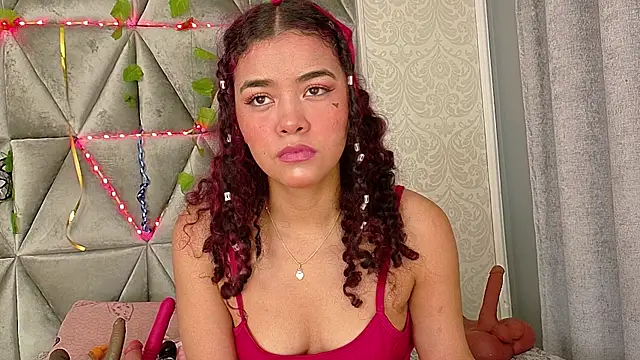 Angela lovee online show from 15, 10, 2025