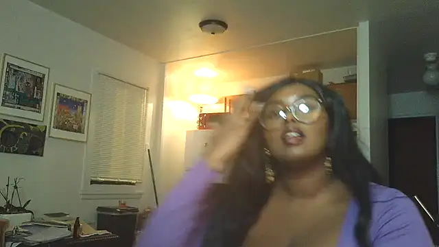 Snapshot of SiminFox chatting on 29, 9, 2025 SiminFox online show from 29, 9, 2025