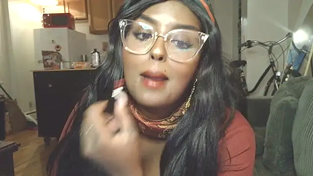 Snapshot of SiminFox chatting on 10, 10, 2025 SiminFox online show from 10, 10, 2025