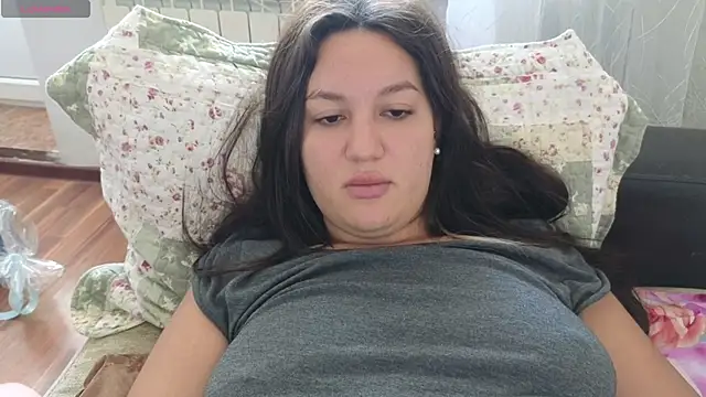 Nelly Fischer online show from 9, 2, 2025