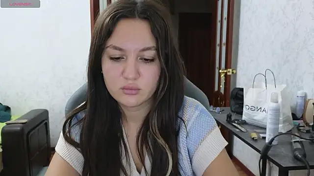 Nelly Fischer online show from 11, 3, 2025