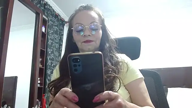 Snapshot of asleycavta chatting on 29, 10, 2025 asleycavta online show from 29, 10, 2025