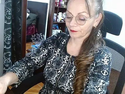 Snapshot of asleycavta chatting on 11, 11, 2025 asleycavta online show from 11, 11, 2025