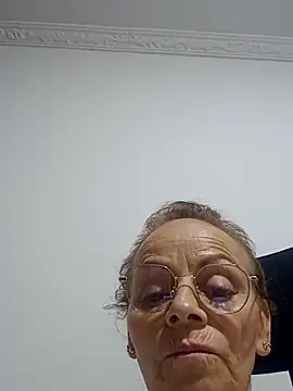 Snapshot of asleycavta chatting on 15, 11, 2025 asleycavta online show from 15, 11, 2025