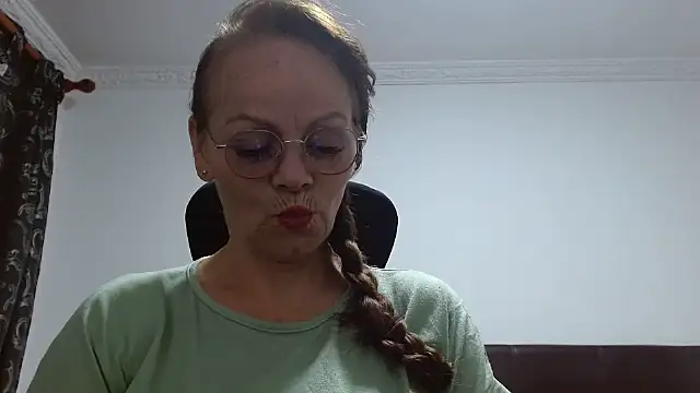 Snapshot of asleycavta chatting on 21, 11, 2025 asleycavta online show from 21, 11, 2025