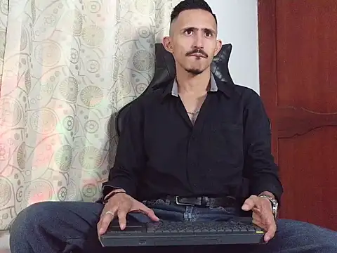 HomeAloneK online show from 16, 4, 2026