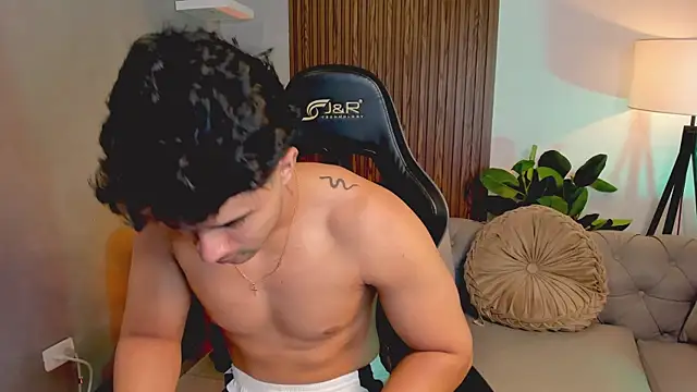 liam collins21 online show from 20, 12, 2025