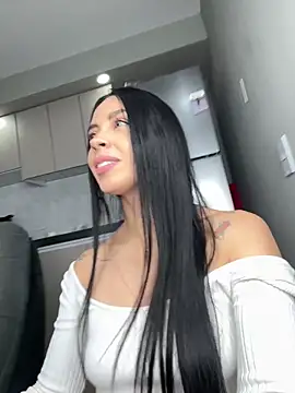 Lexa queen online show from 5, 3, 2025