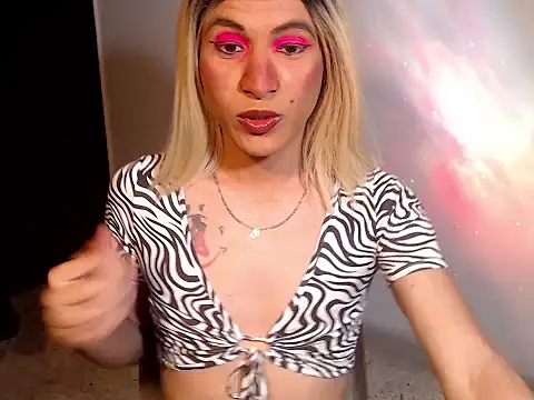 HugeDanex online show from 18, 11, 2025