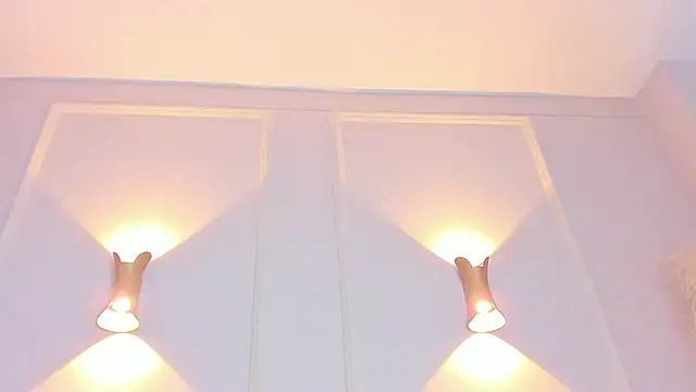 Lia walton online show from 20, 2, 2025