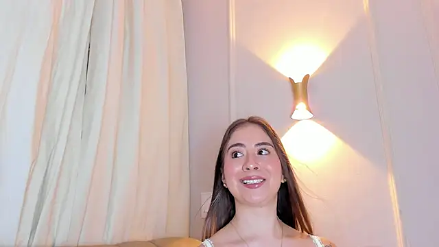 Lia walton online show from 5, 11, 2025