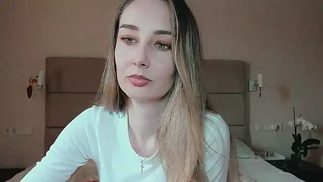 Maiami000 online show from 12, 3, 2026