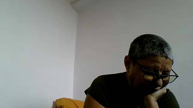 roseblak42 online show from 25, 11, 2025