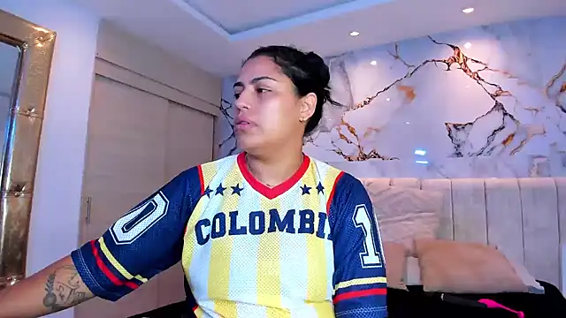 kiana cream online show from 8, 7, 2026