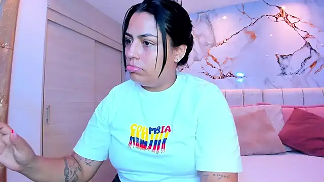kiana cream online show from 14, 7, 2026