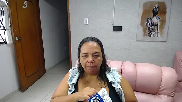 Penelope Nipples  online show from 25, 9, 2025