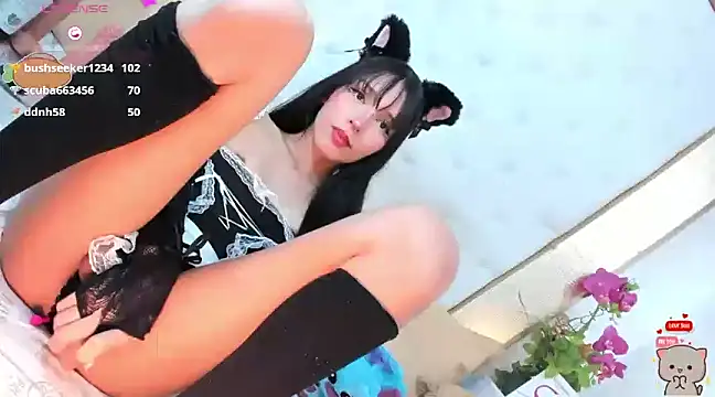 Snapshot of LolaMakenzie chatting on 15, 2, 2025 LolaMakenzie online show from 15, 2, 2025