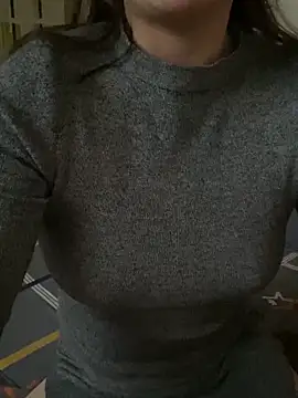 Snapshot of Ruby_bear chatting on 2, 2, 2025 Ruby bear online show from 2, 2, 2025