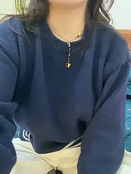 Snapshot of Ruby_bear chatting on 24, 2, 2025 Ruby bear online show from 24, 2, 2025