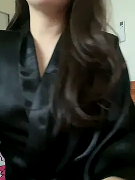 Snapshot of Ruby_bear chatting on 23, 10, 2025 Ruby bear online show from 23, 10, 2025