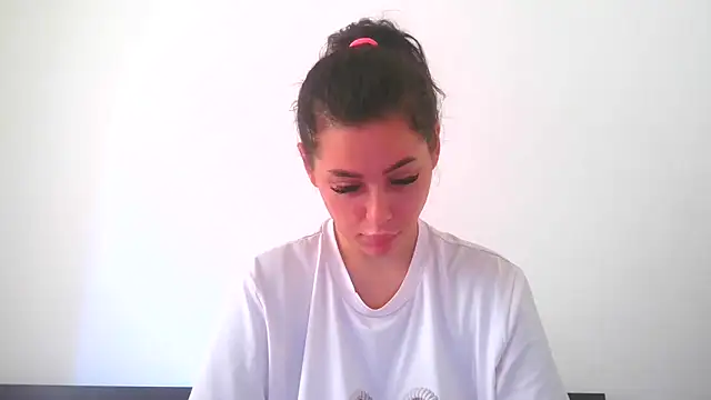 LovelyJulliette online show from 21, 9, 2025