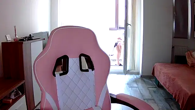 LovelyJulliette online show from 29, 9, 2025