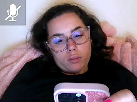 LovelyJulliette online show from 25, 11, 2025