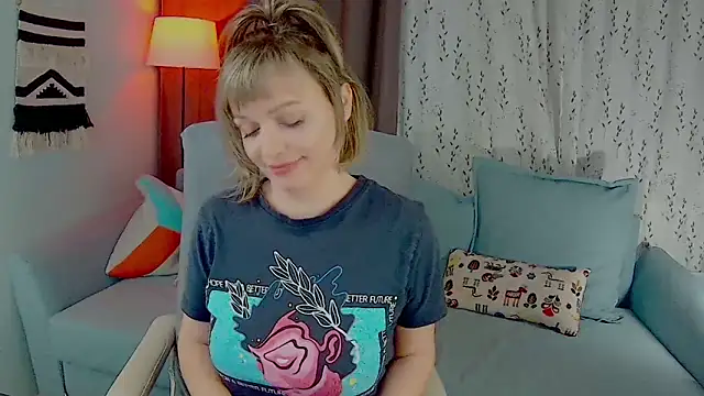 NandiSmile online show from 27, 2, 2026