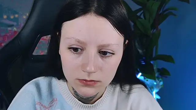 VeliraBraitberg online show from 5, 12, 2024