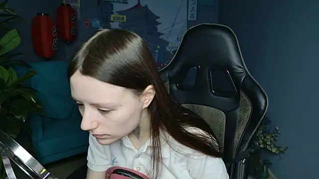 VeliraBraitberg online show from 7, 3, 2025