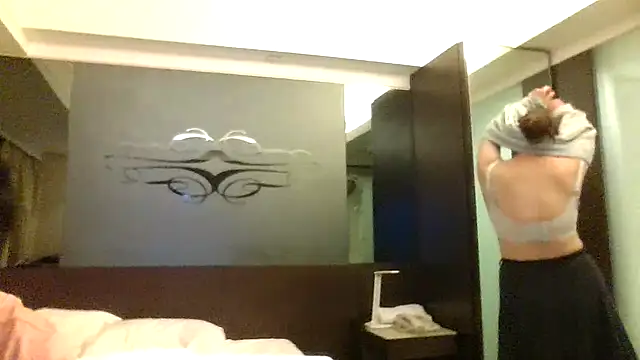 Snapshot of cokezero1668 chatting on 17, 2, 2025 cokezero1668 online show from 17, 2, 2025