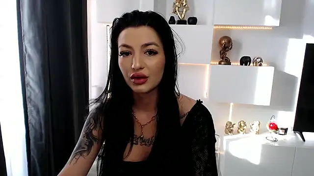 arianatattoos online show from 7, 1, 2025