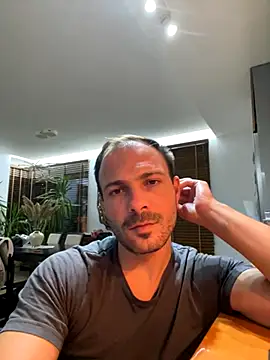 Adventurehotman online show from 18, 9, 2025