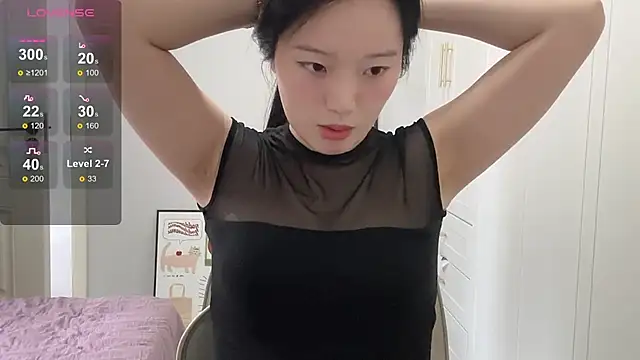 rose-u online show from 22, 10, 2025