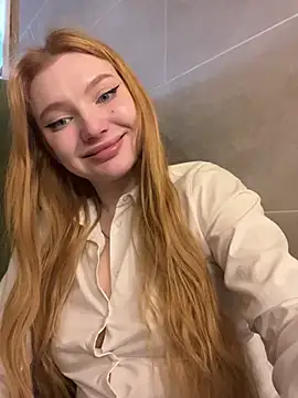 AmmyHot online show from 3, 3, 2025