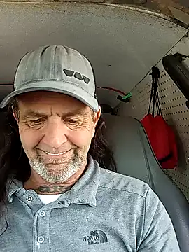 Snapshot of Hotbodyscottie chatting on 10, 12, 2024 Hotbodyscottie online show from 10, 12, 2024