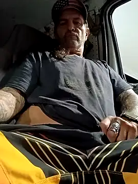 Snapshot of Hotbodyscottie chatting on 14, 9, 2025 Hotbodyscottie online show from 14, 9, 2025